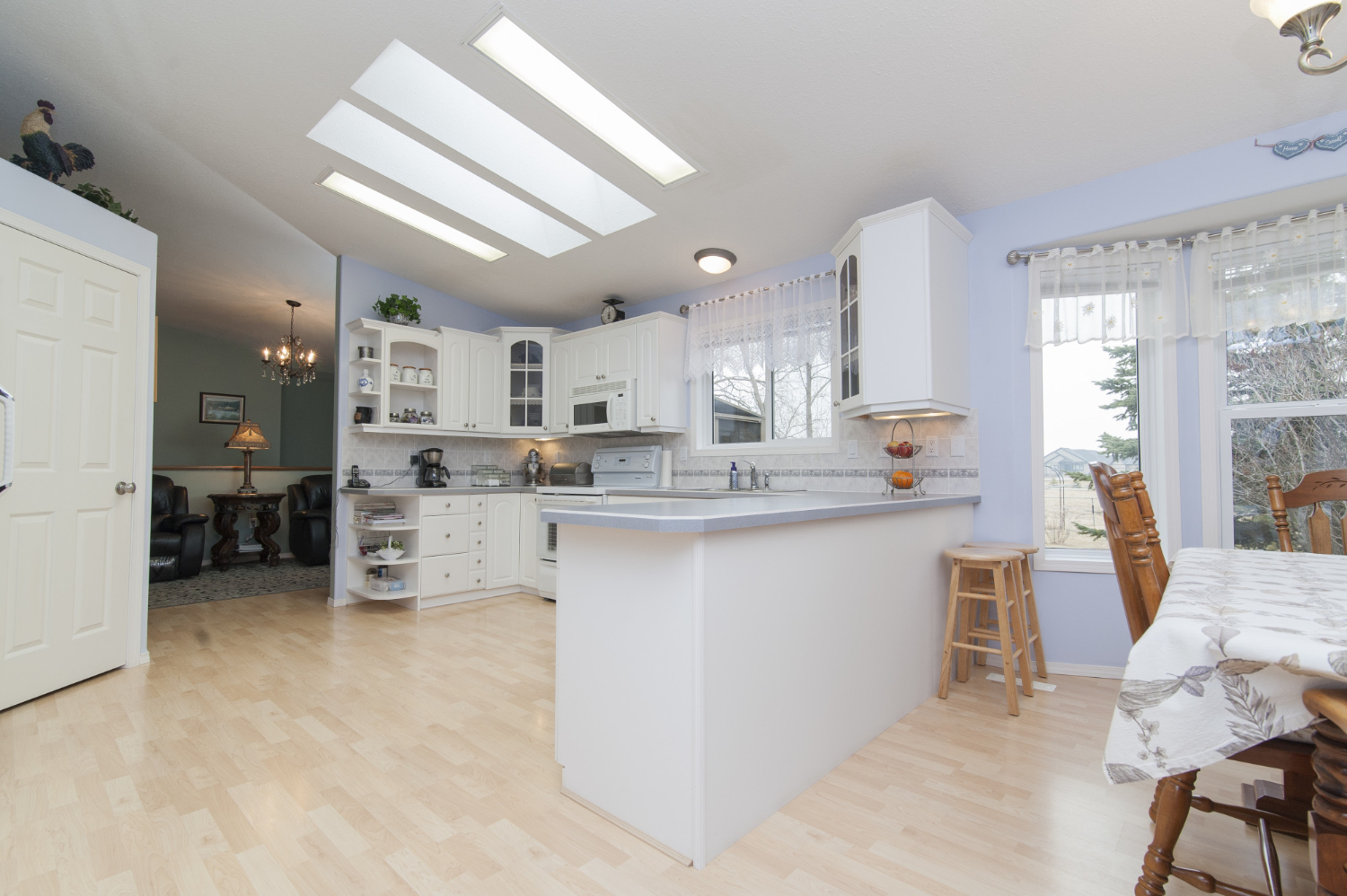 Cocina, baño y suelos, por dónde empezar cuando queremos renovar nuestra vivienda